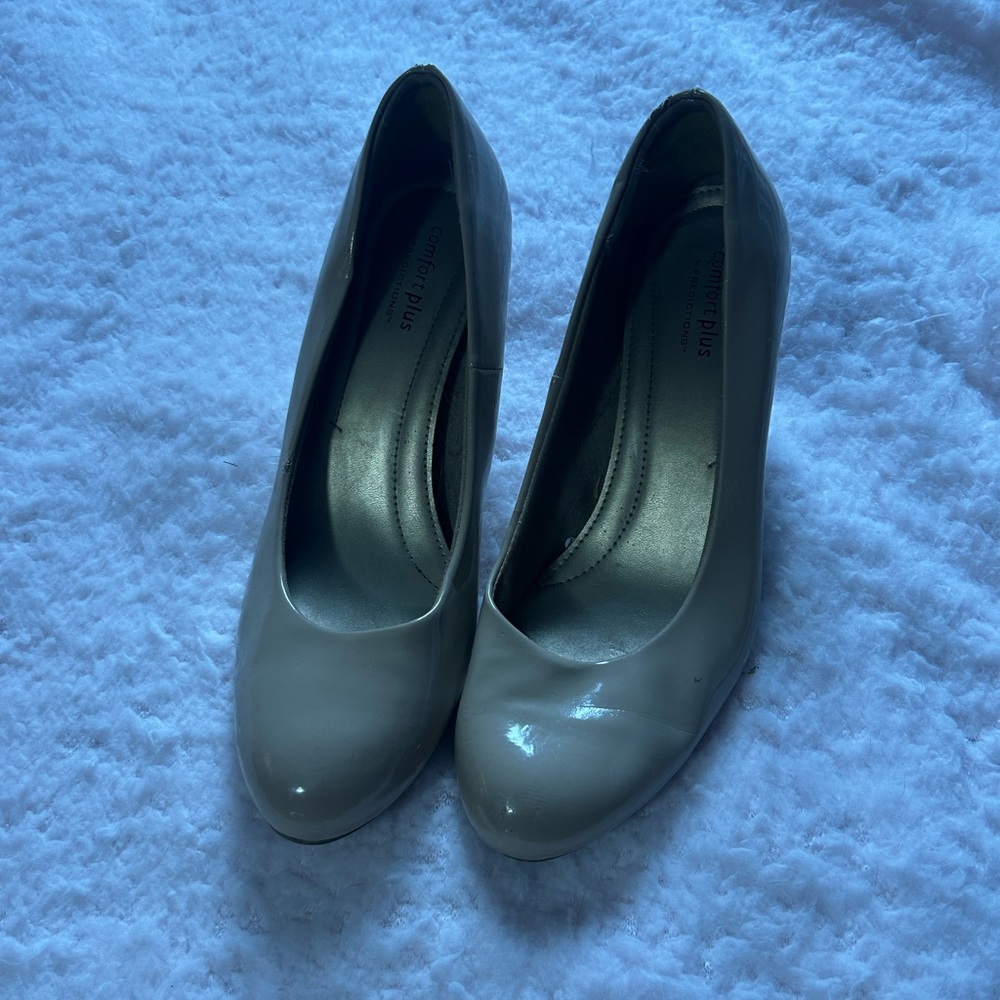 Womens Beige Heel